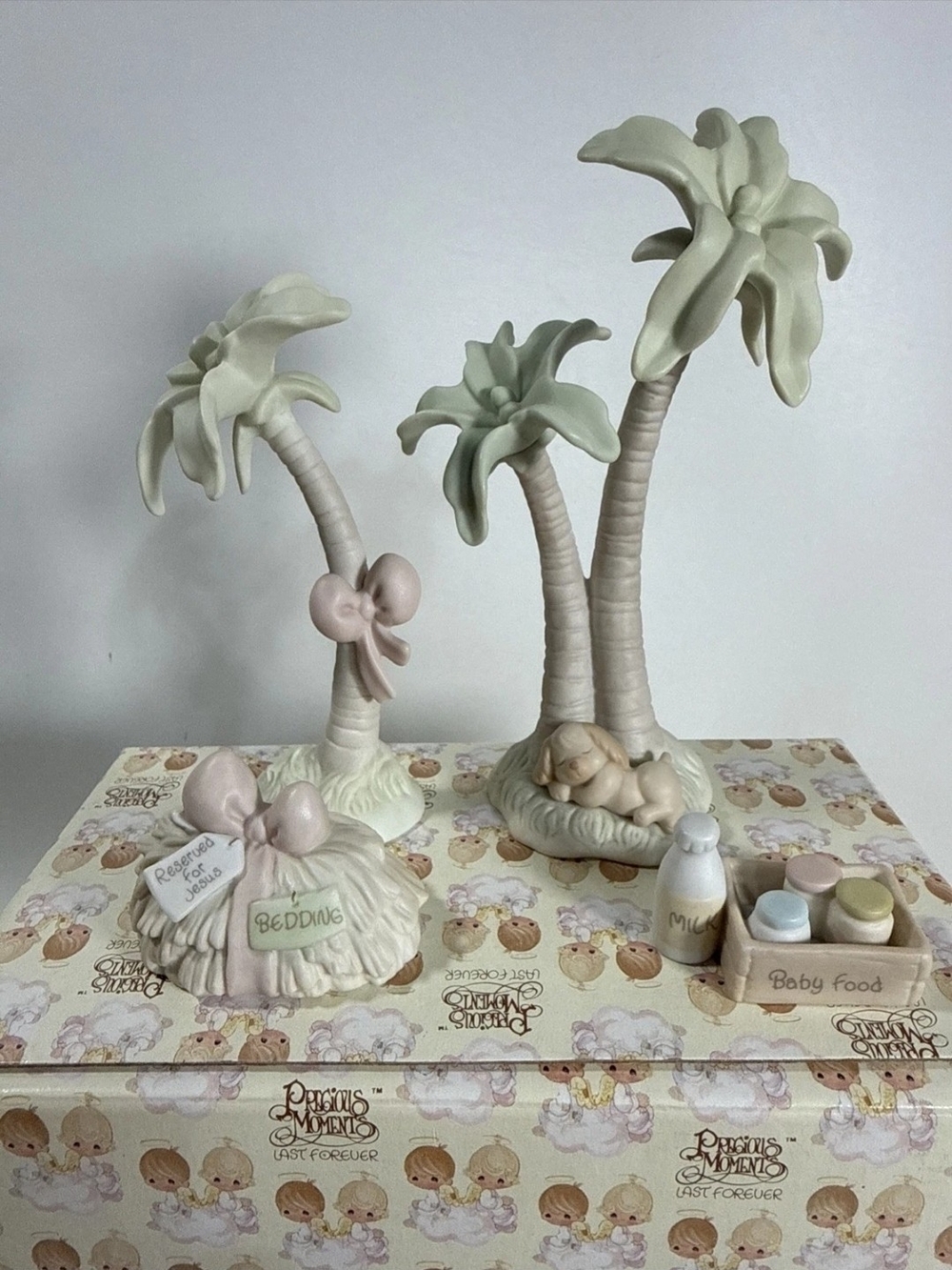 Precious Moments #272582 Nativity Palm Trees Hay Bale Baby Food Set w/Box EUC